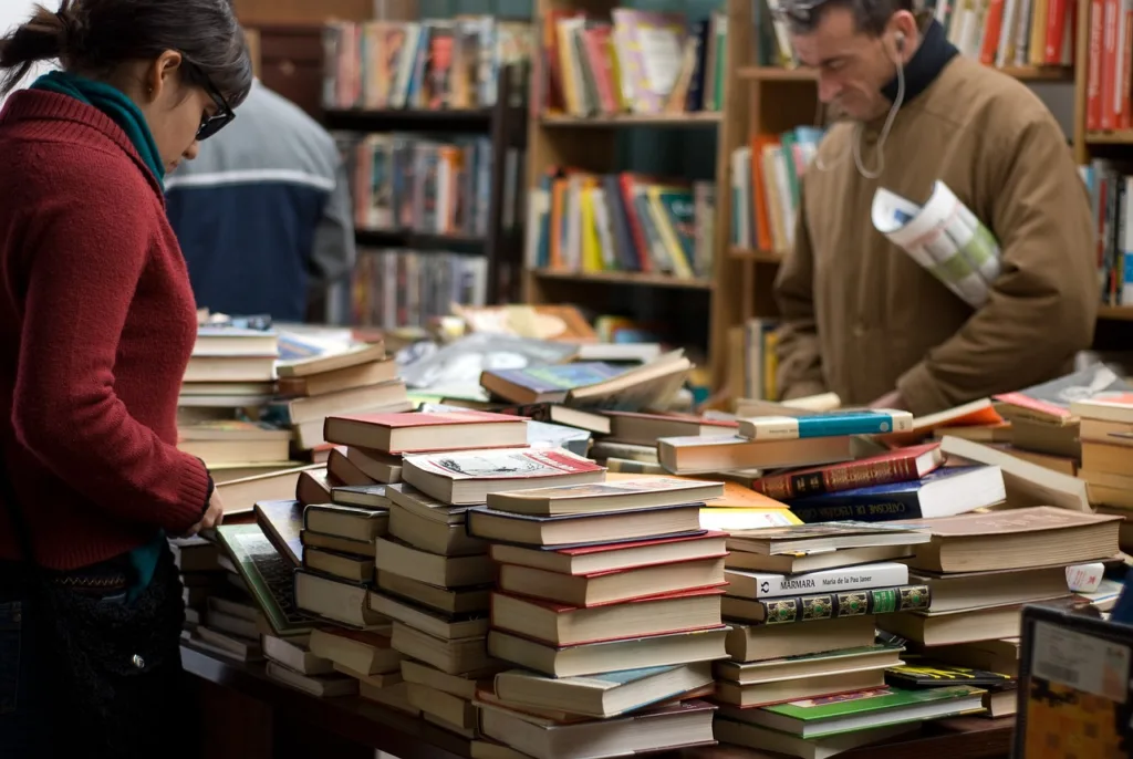 Comment Ouvrir une Librairie en 2024 : Guide Complet
